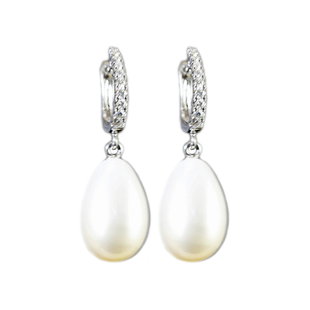 18k White Gold Diamond (.20cts) Hoop Earrings With Pear Shape Pearl Dangler